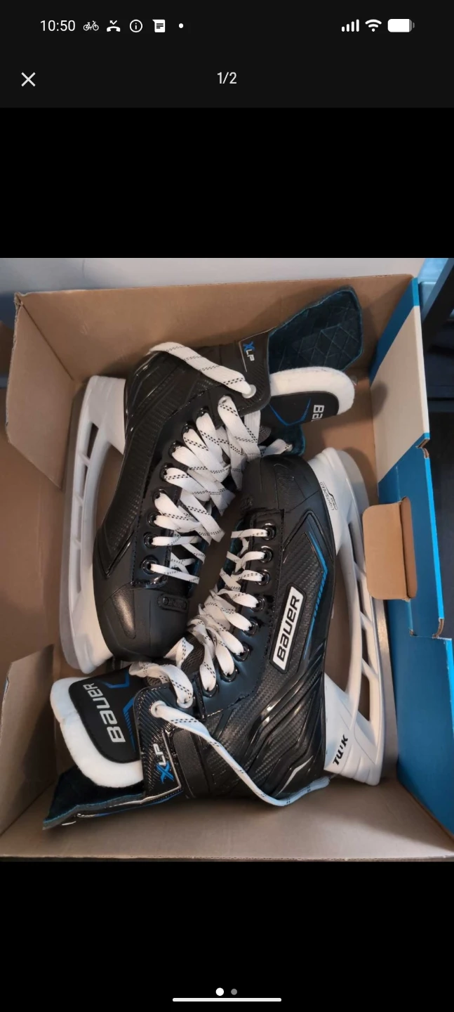 Bauer X-LP Senior Ice Skates - Size 10 worn once