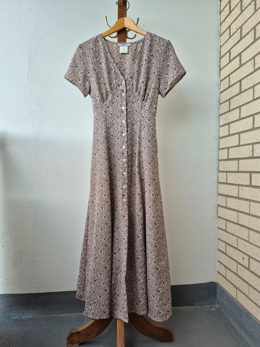 Dress: Vintage long button-down summer dress (fits S/M)