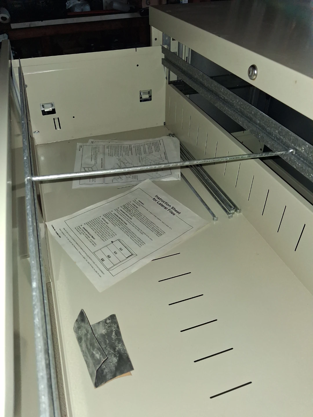 Filing cabinet - photo 4
