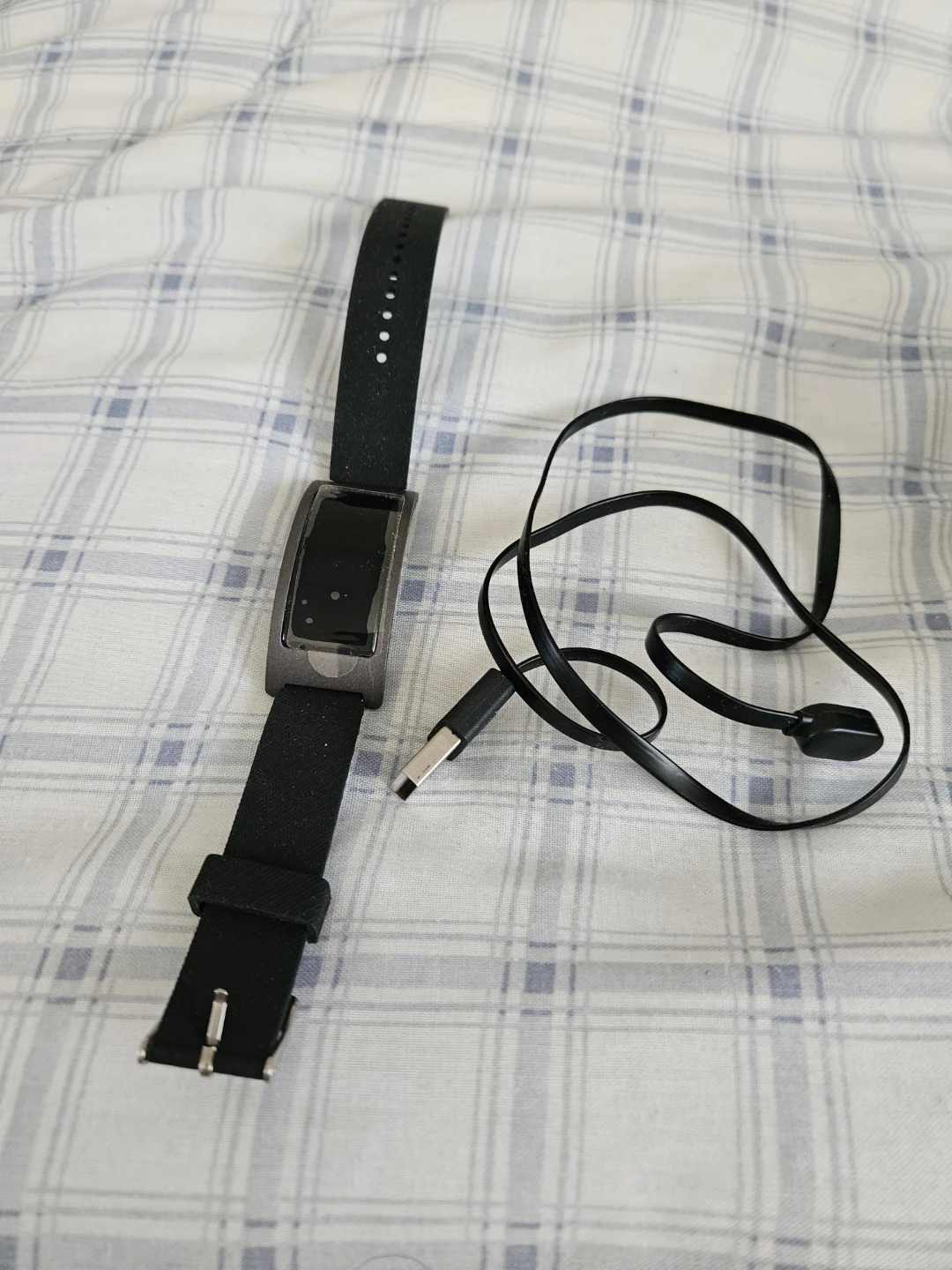 Fitbit Luxe Fitness Tracker