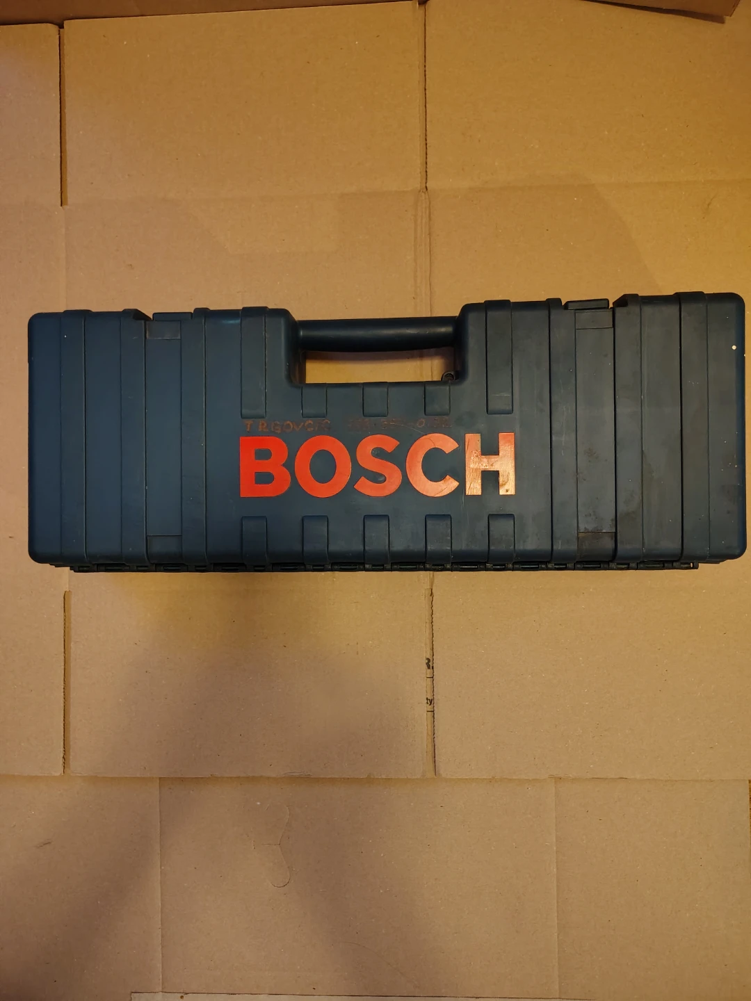 Bosch Reciprocating Saw with Carrying Case - photo 4