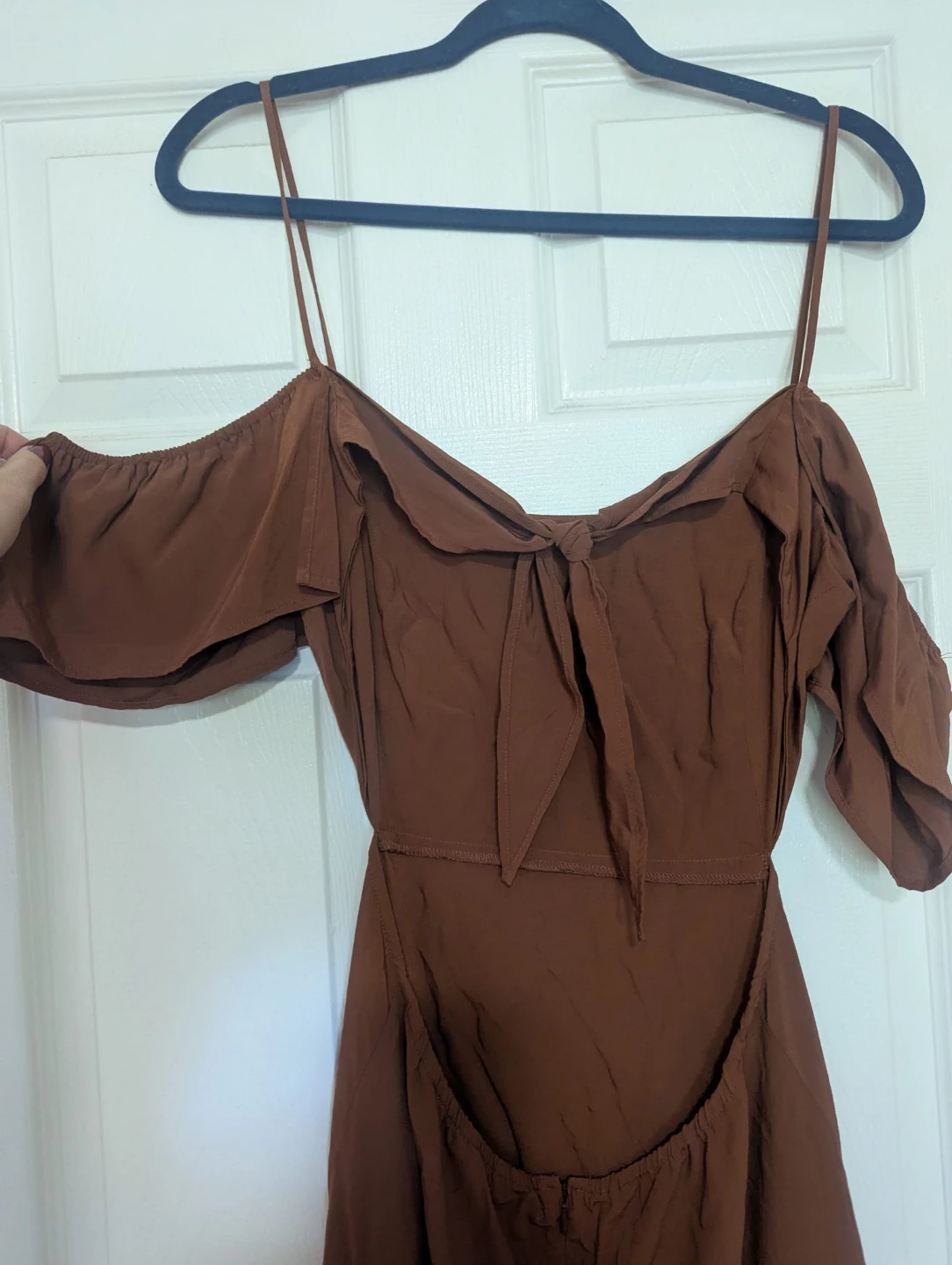 Light Rust/Brown Cold-Shoulder Midi Dress - photo 4