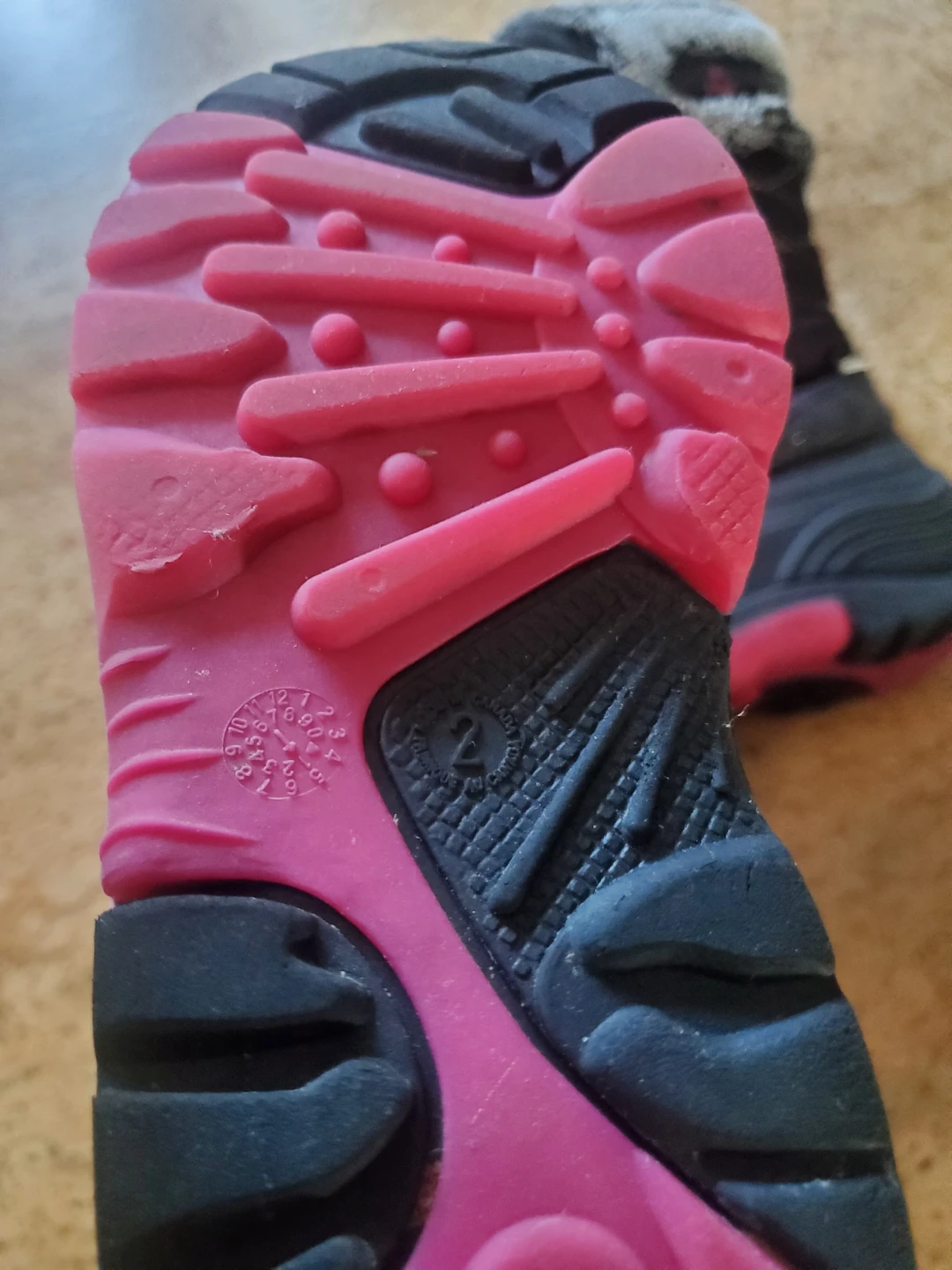 Girls winter boots size 2 - photo 4