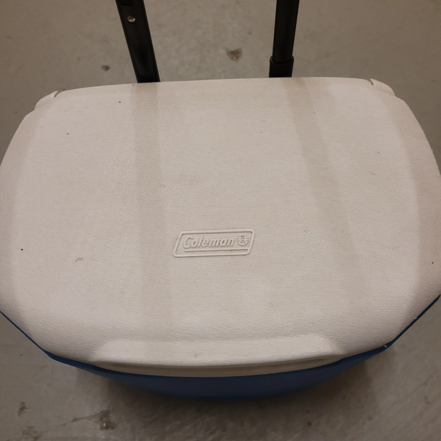 Coleman Rolling Cooler - photo 2
