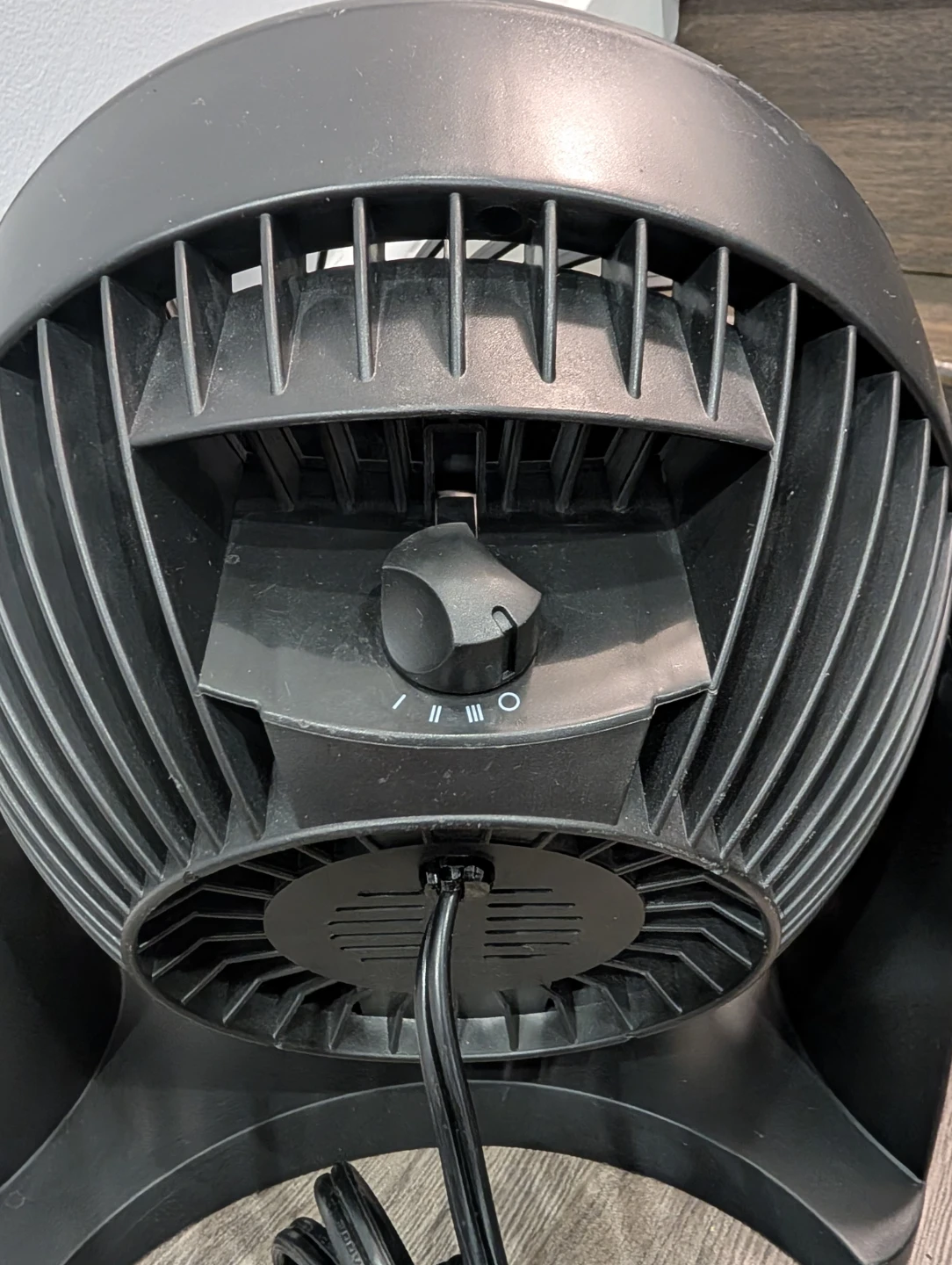 EUC - Honeywell HT900CTC Turboforce Fan Air Circulator - photo 2