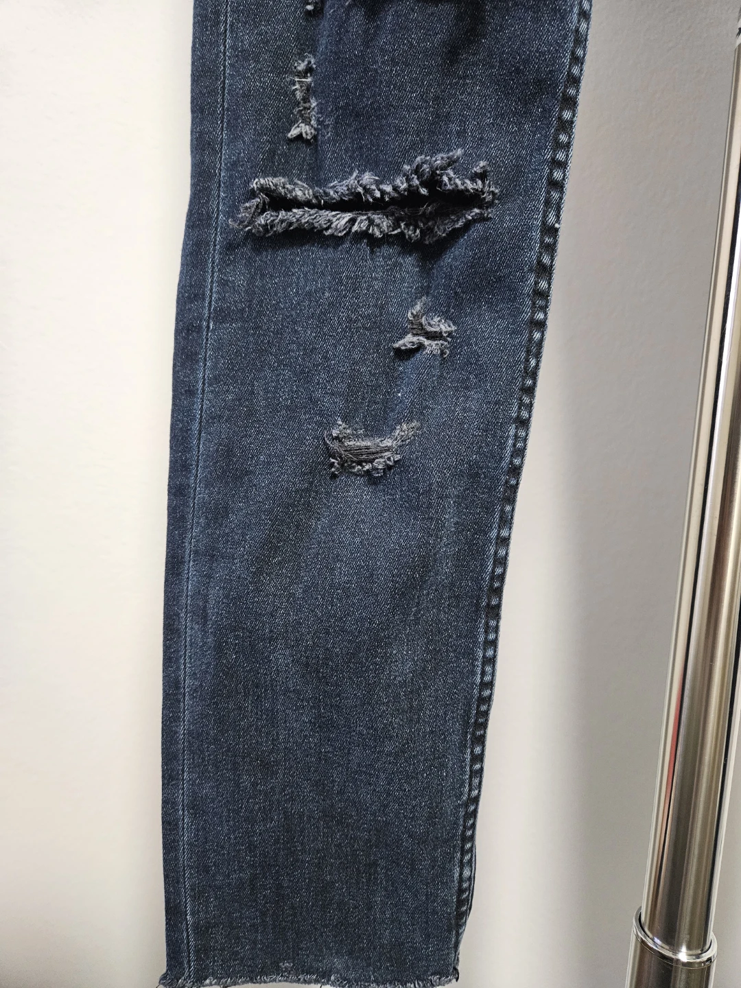 Zara Trafaluc Distressed Jeans - photo 2