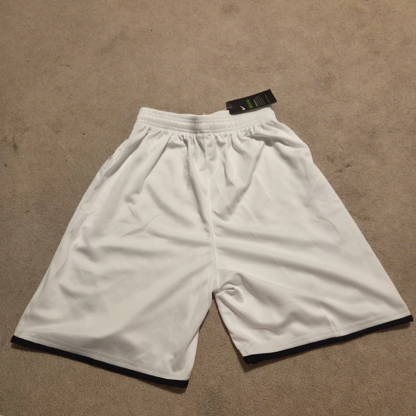 Nike Manchester United Shorts Size Small - photo 2