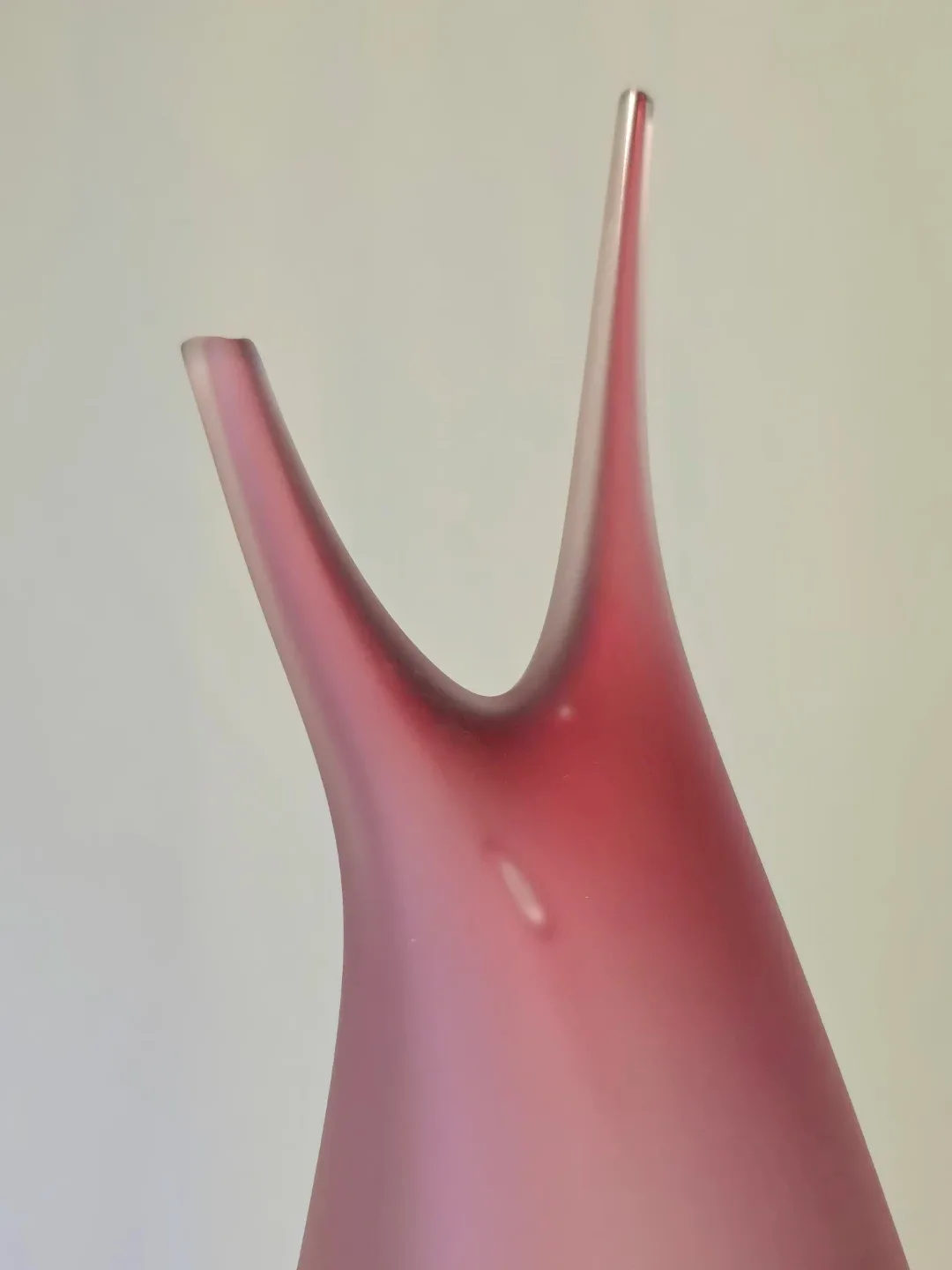 Pink Satin Glass Sculpture - photo 5