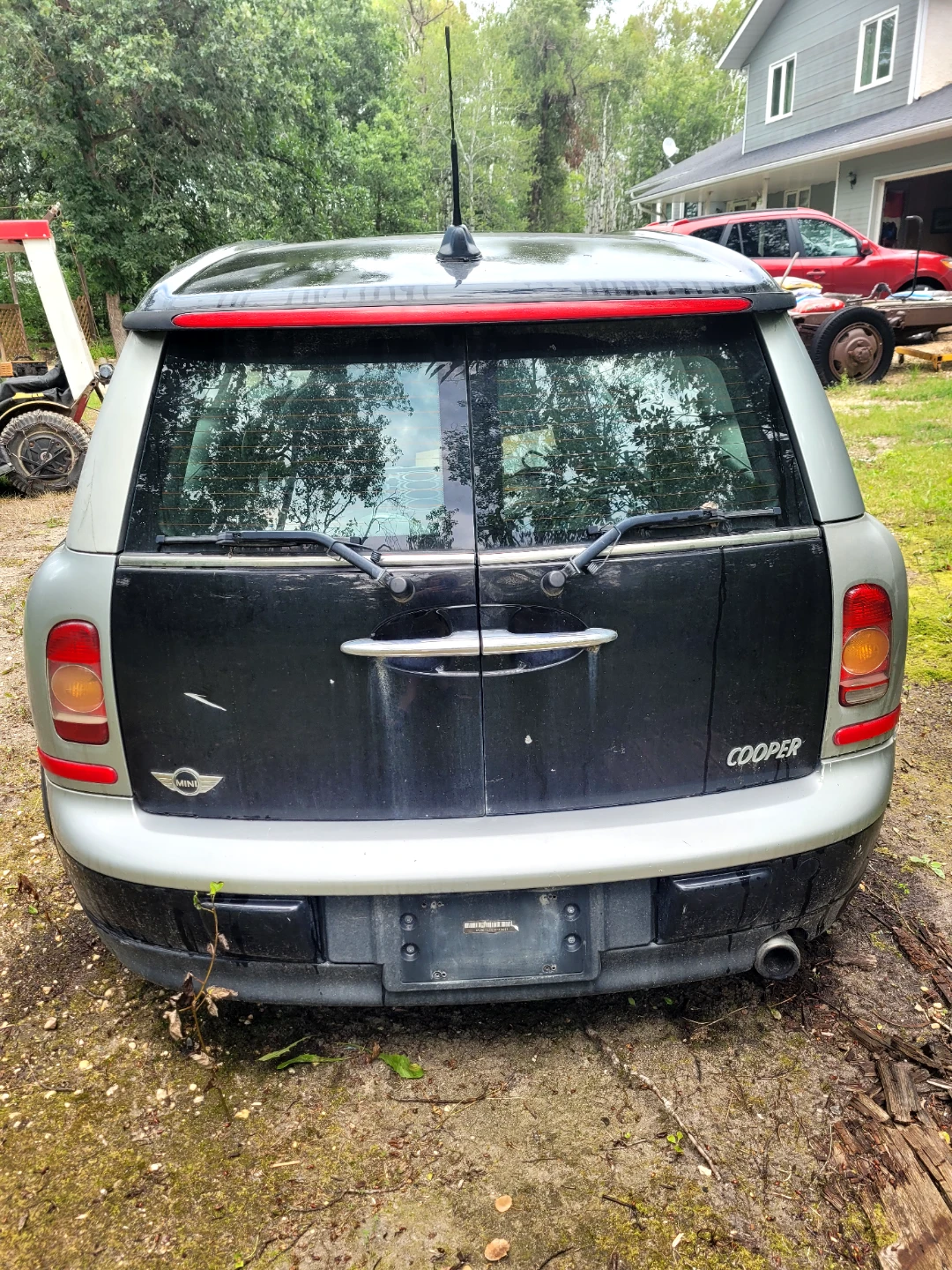 MINI Cooper Clubman - photo 2