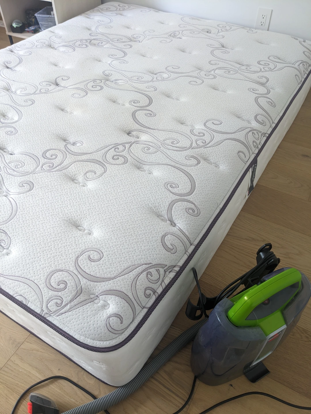 Beautyrest Evolution Queen Mattress - photo 3