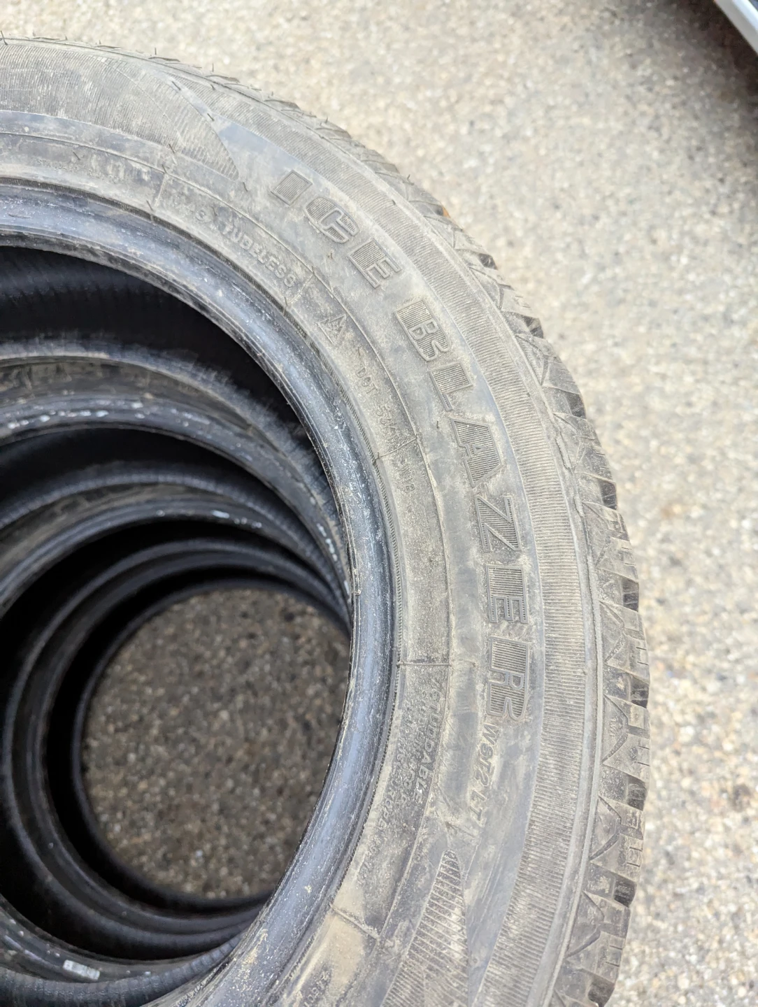 245/60R18 ICEBLAZER Winter Tires - photo 3