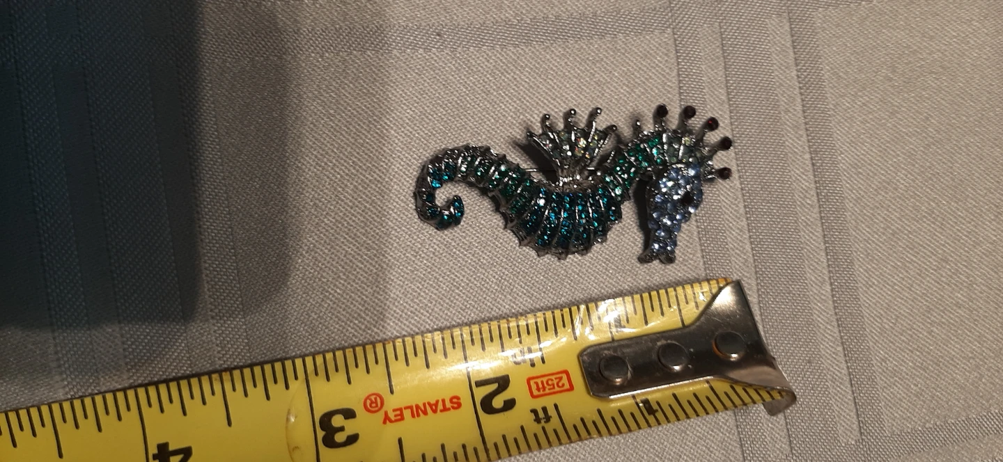 seahorse brooch featuring blue & green stones. - photo 5
