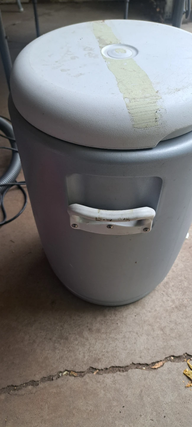 Igloo MaxCold Beverage Cooler - photo 3