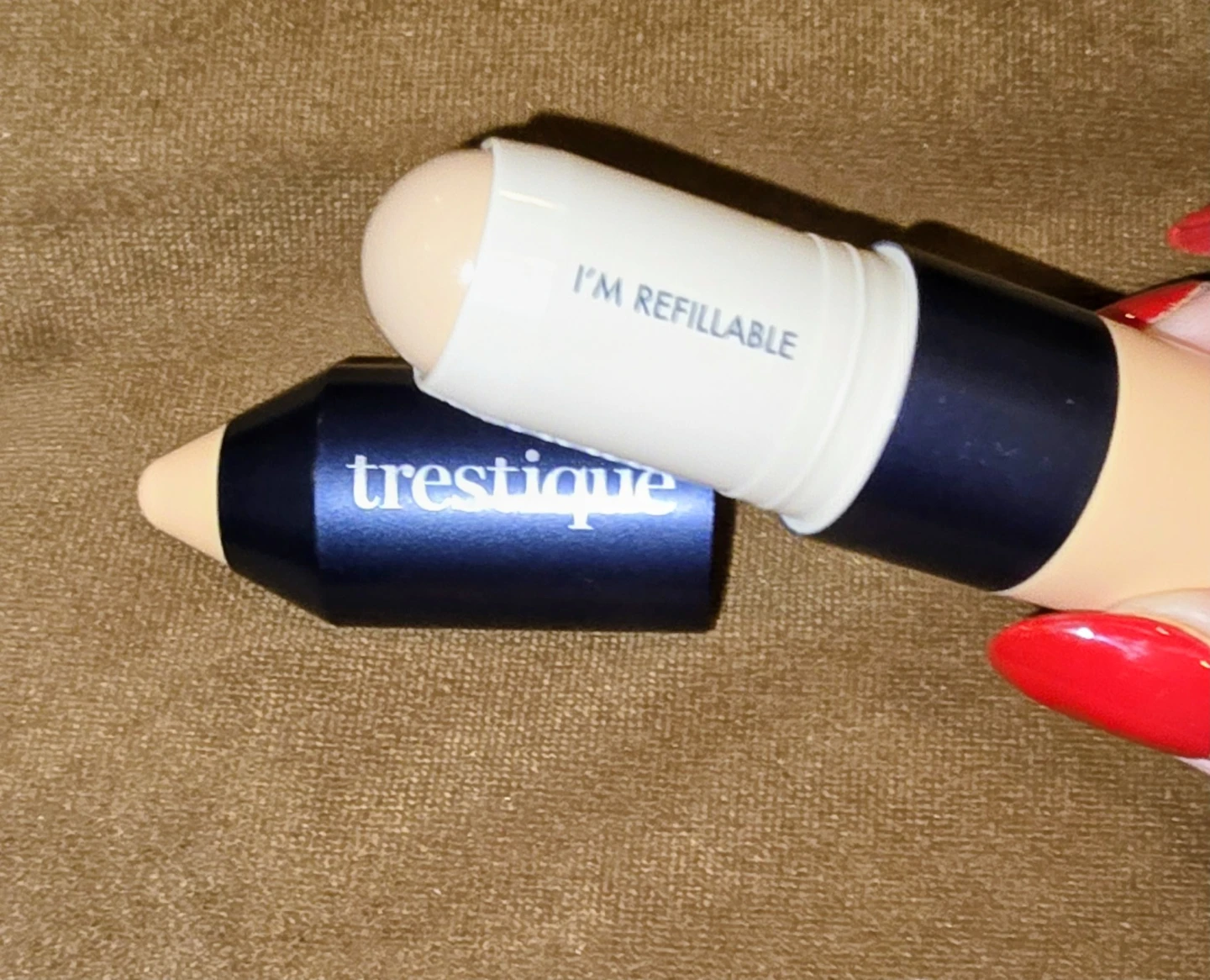 Trestique Foundation Stick