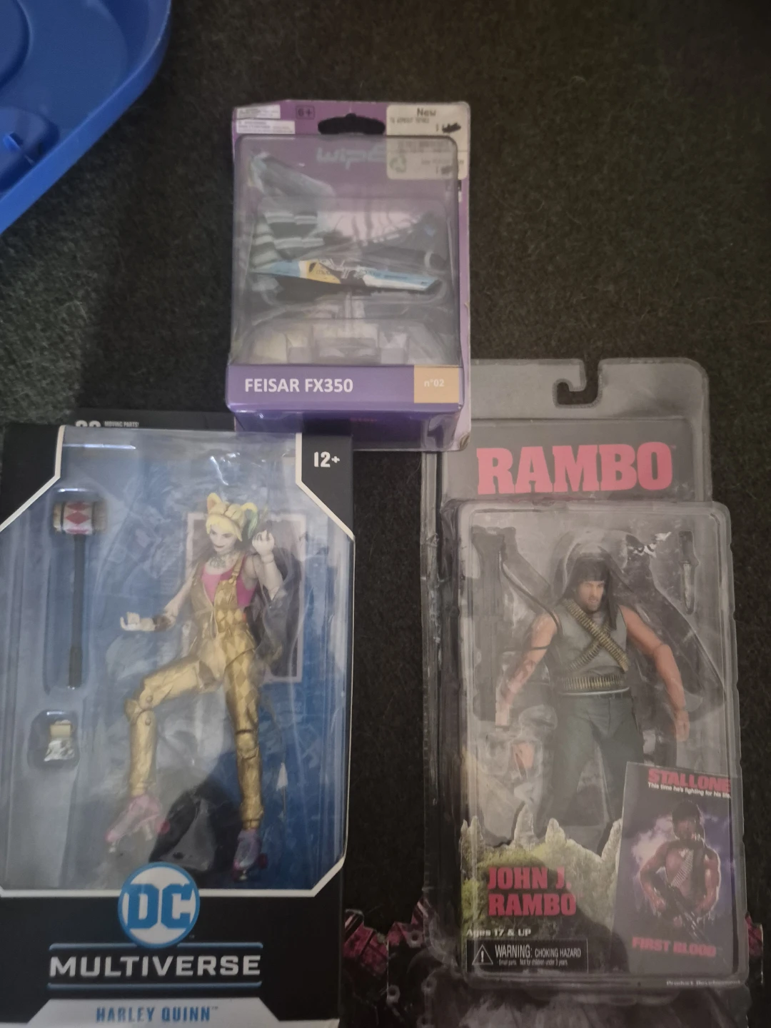 Set of 5 Collectible Action Figures - photo 2