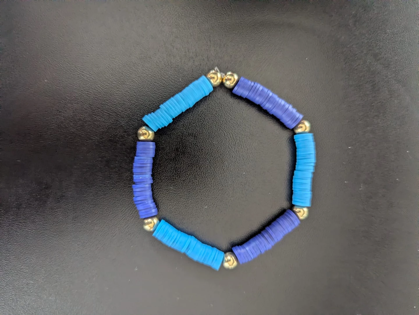 🏈its a friendship bracelet