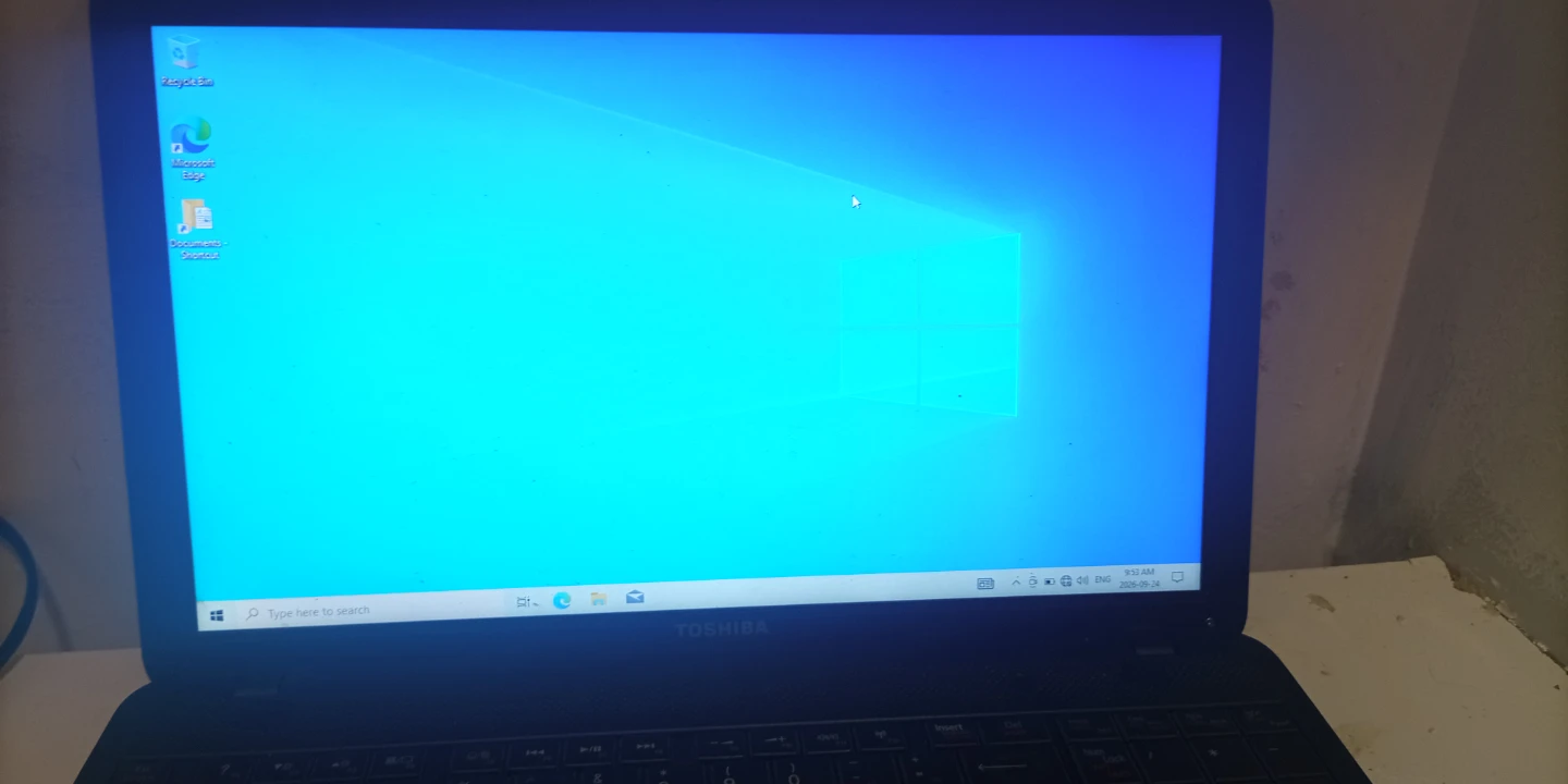 Toshiba Satellite Pro Laptop - photo 2