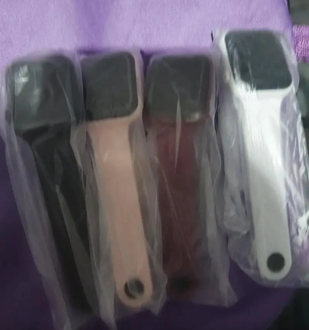 Set of 4 Digital LED Watches one for 5 dollars or all for 15 - photo 3