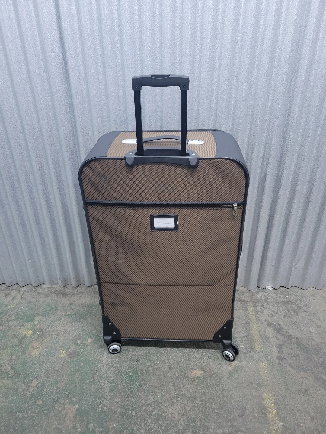 Large Rolling Suitcase, check in - photo 2