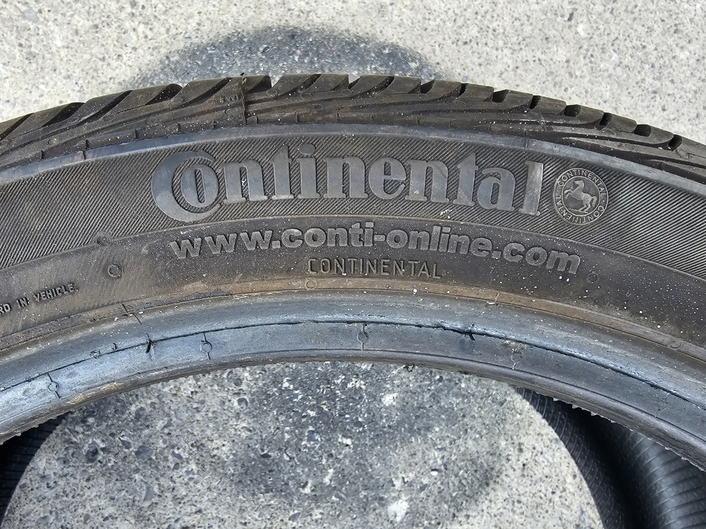 245/40 R18 ALL SEASON TIRE (1 ONLY) - photo 3