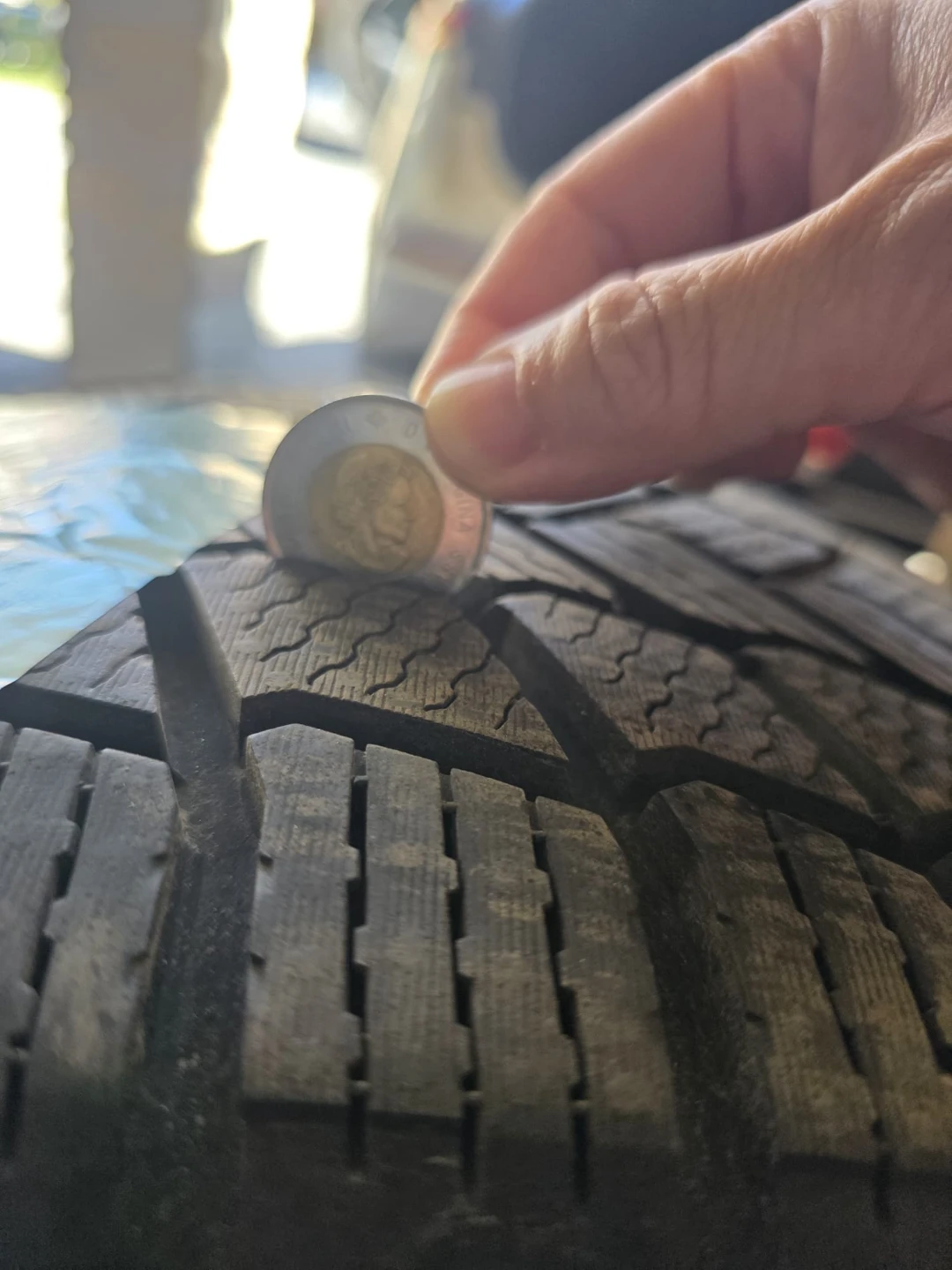 Michelin 225/45R21 95H X-Ice Winter Tires - photo 5