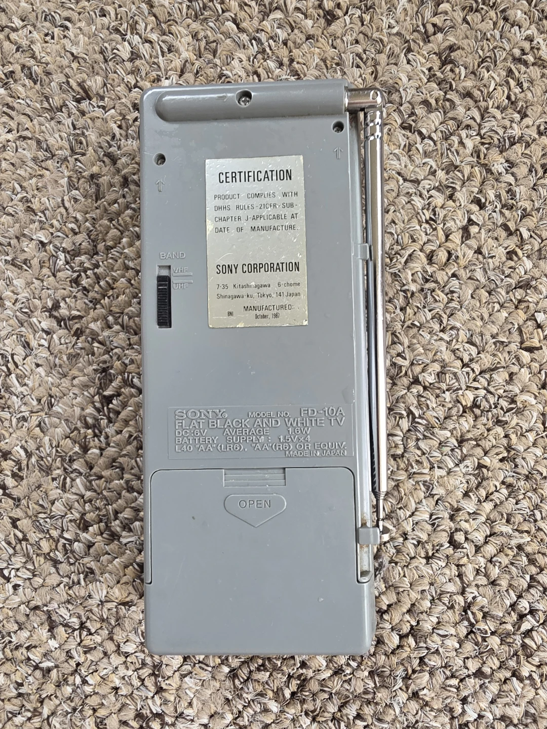 Vintage Sony Watchman FD-10A Portable TV - photo 3