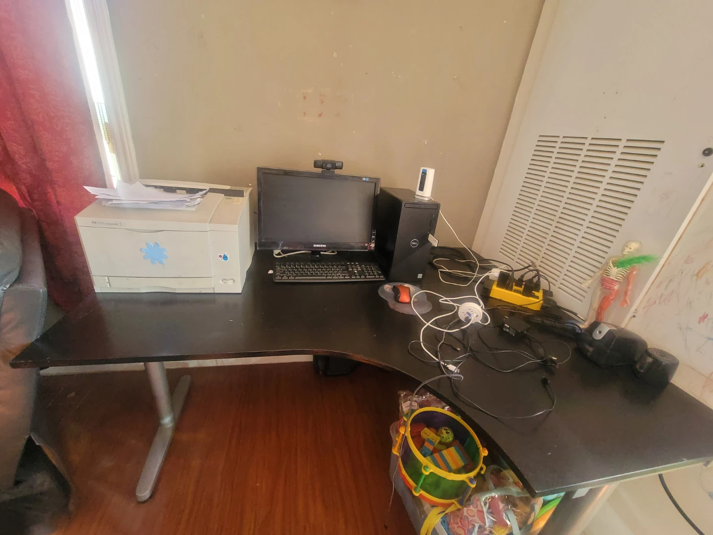 Black L-Shaped Computer Desk