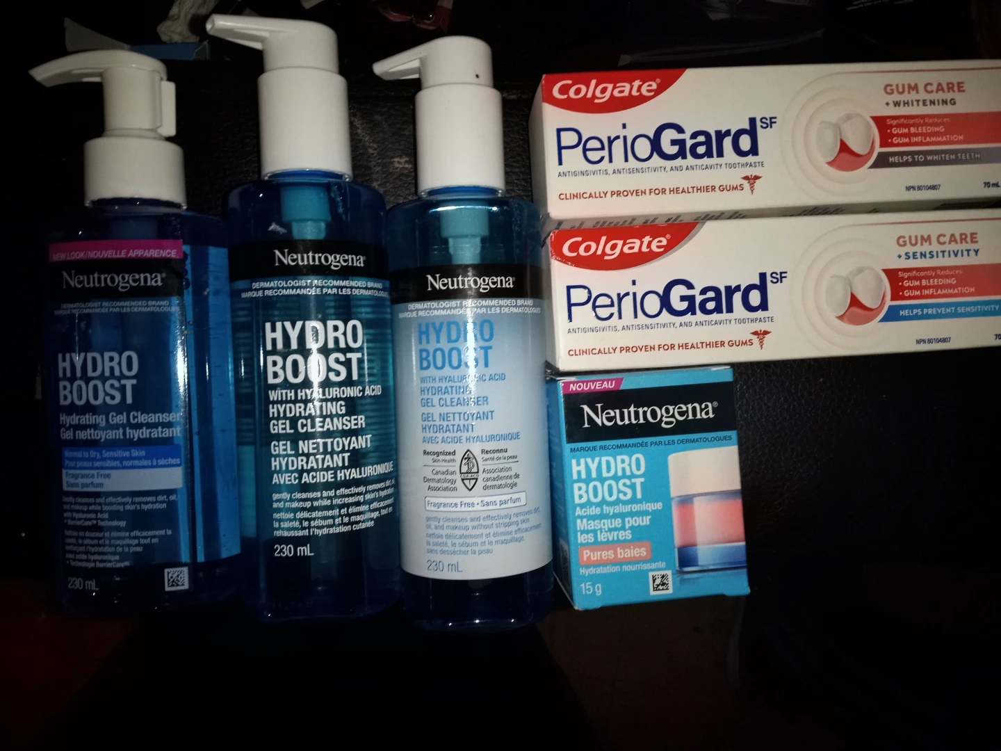 Neutrogena Hydro Boost Cleansers & Colgate Toothpaste