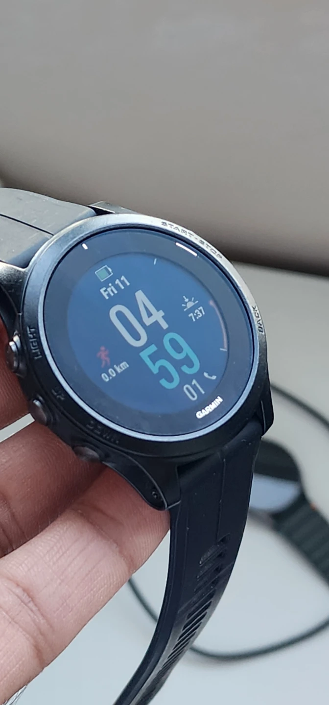 Garmin Forerunner 945 GPS Sports Watch - photo 4