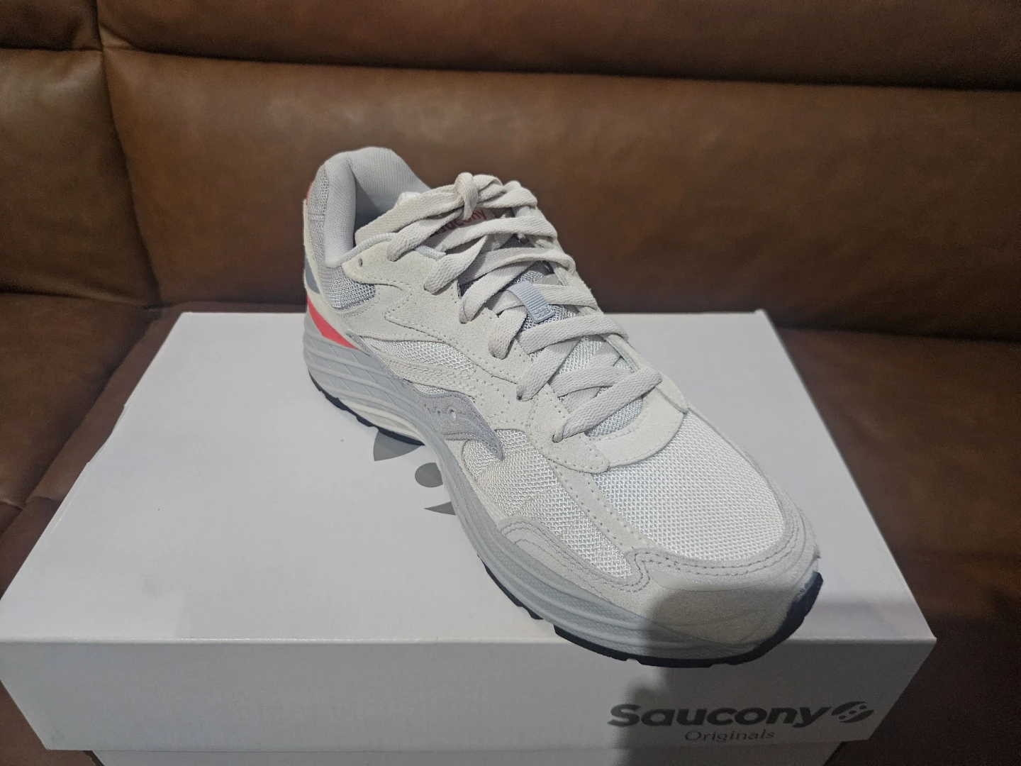 Saucony Originals Progrid Omni 9 - Ivory/Grey