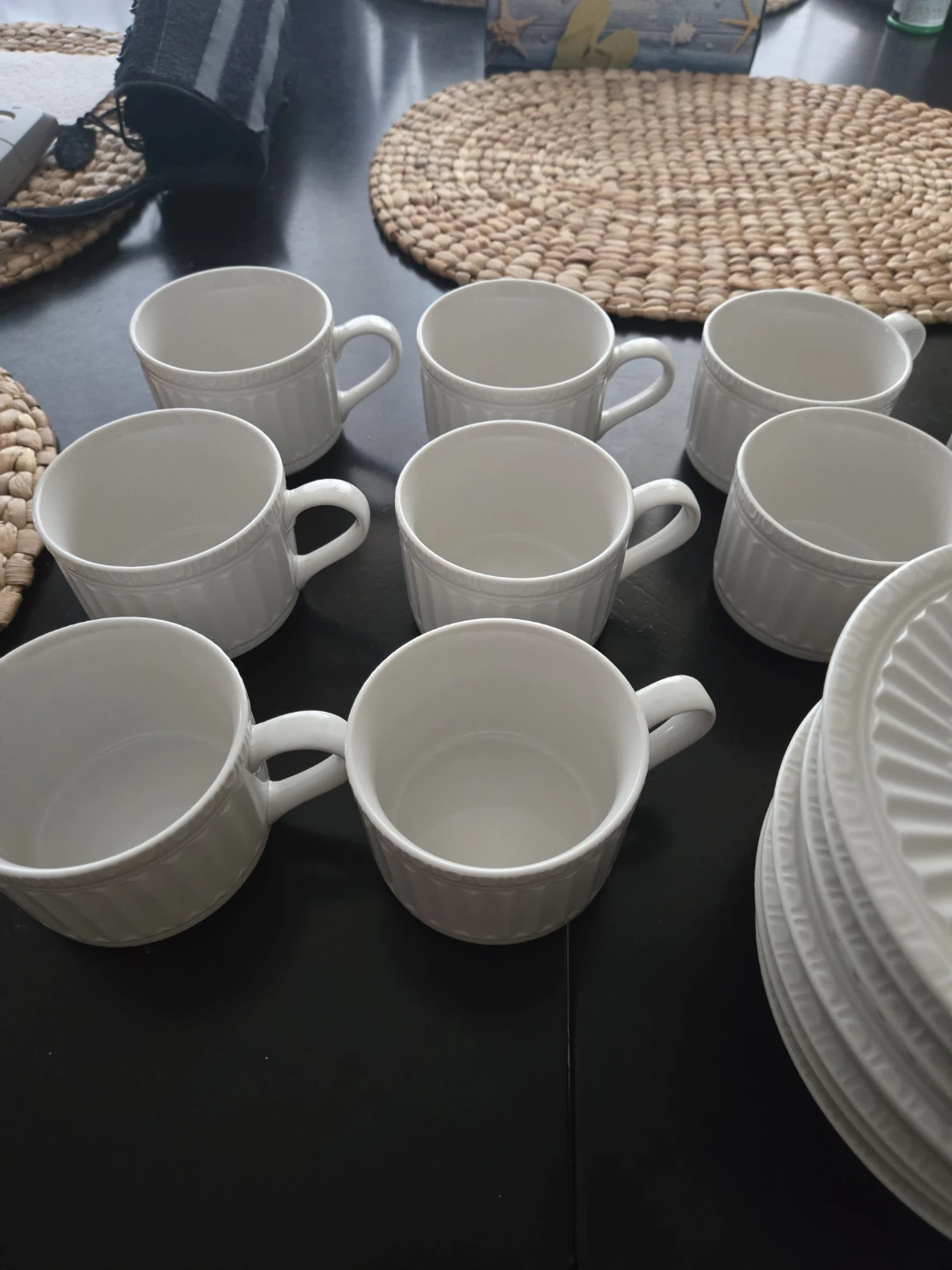 Monarch Stoneware Dinnerware Set - photo 2