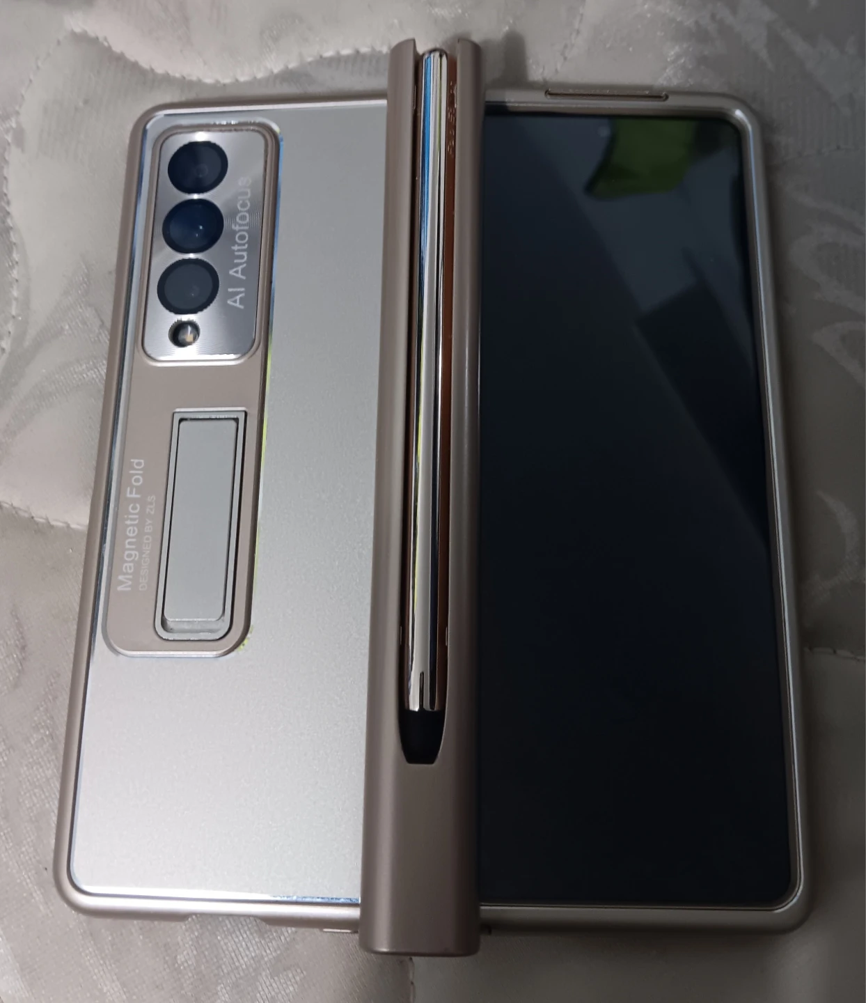 Samsung Galaxy Fold Phone Case with Magnetic Fold - photo 3