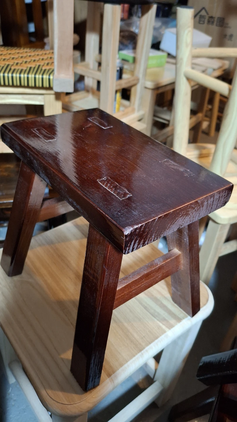 Small dark stained wooden stool 🏈 - photo 3