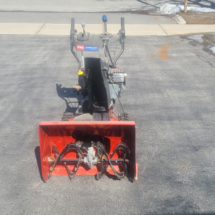 Toro Power Max 826 OE Snowblower - photo 3