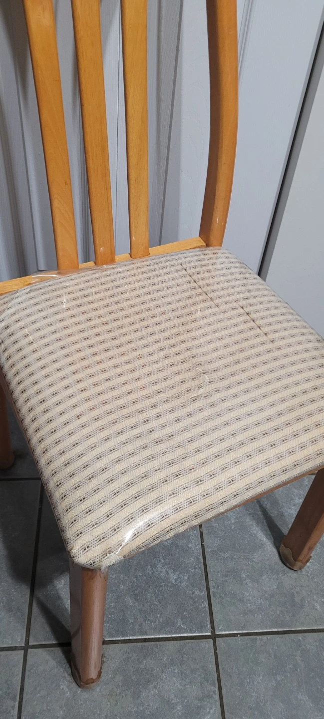 Dining Table and 6 chairs Solid Hardwood - photo 2