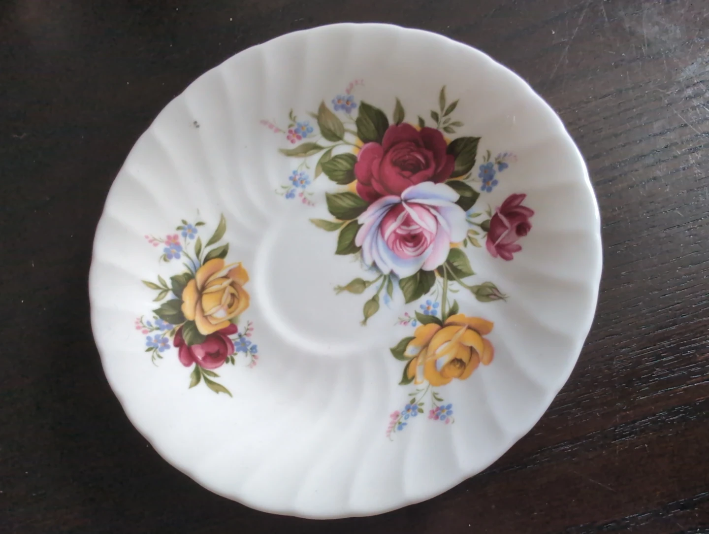 Royal Kendall Fine Bone China Teacup and Saucer Set - photo 2