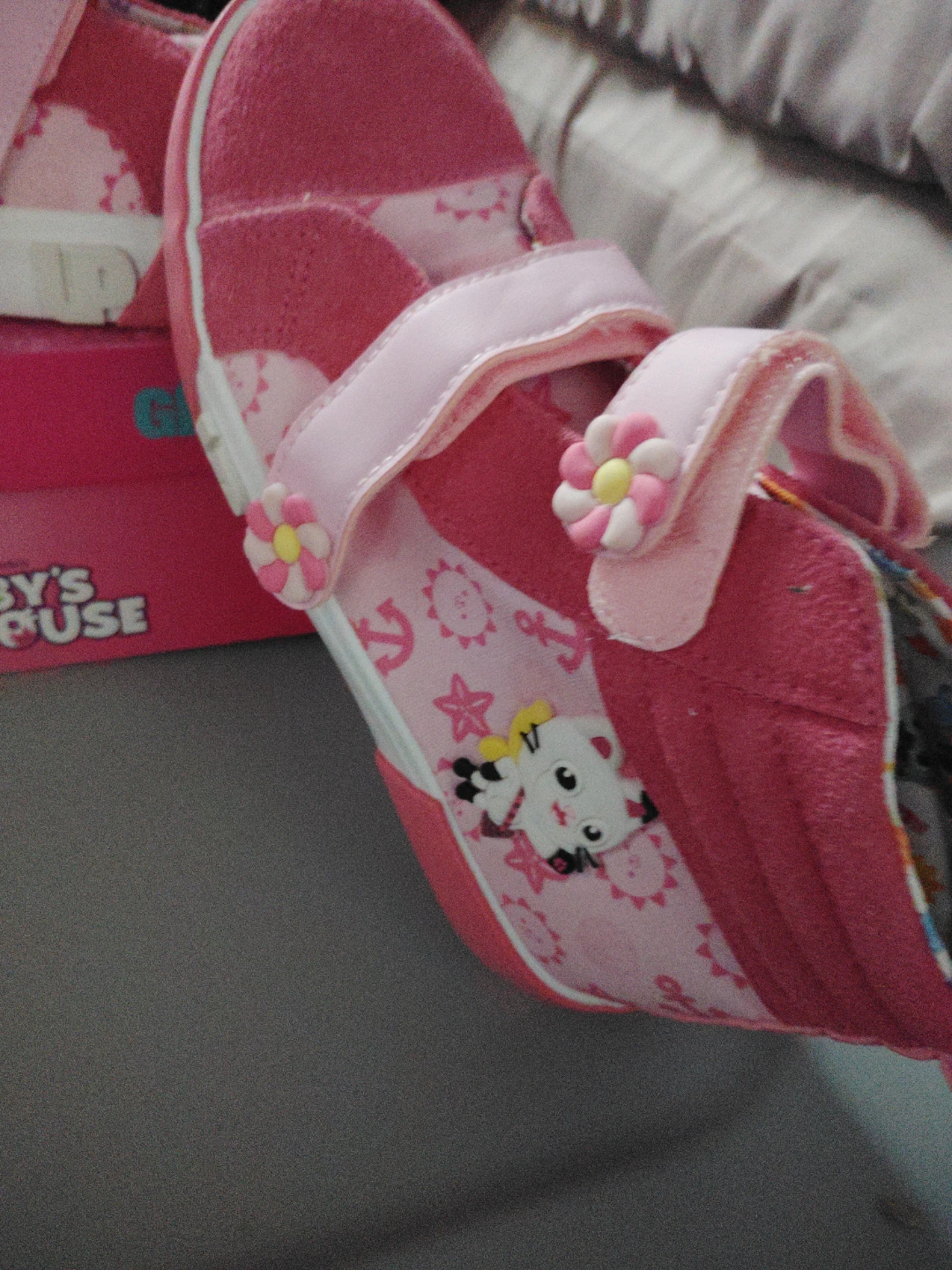 Gabby's Dollhouse High Top Shoes Pink - photo 3