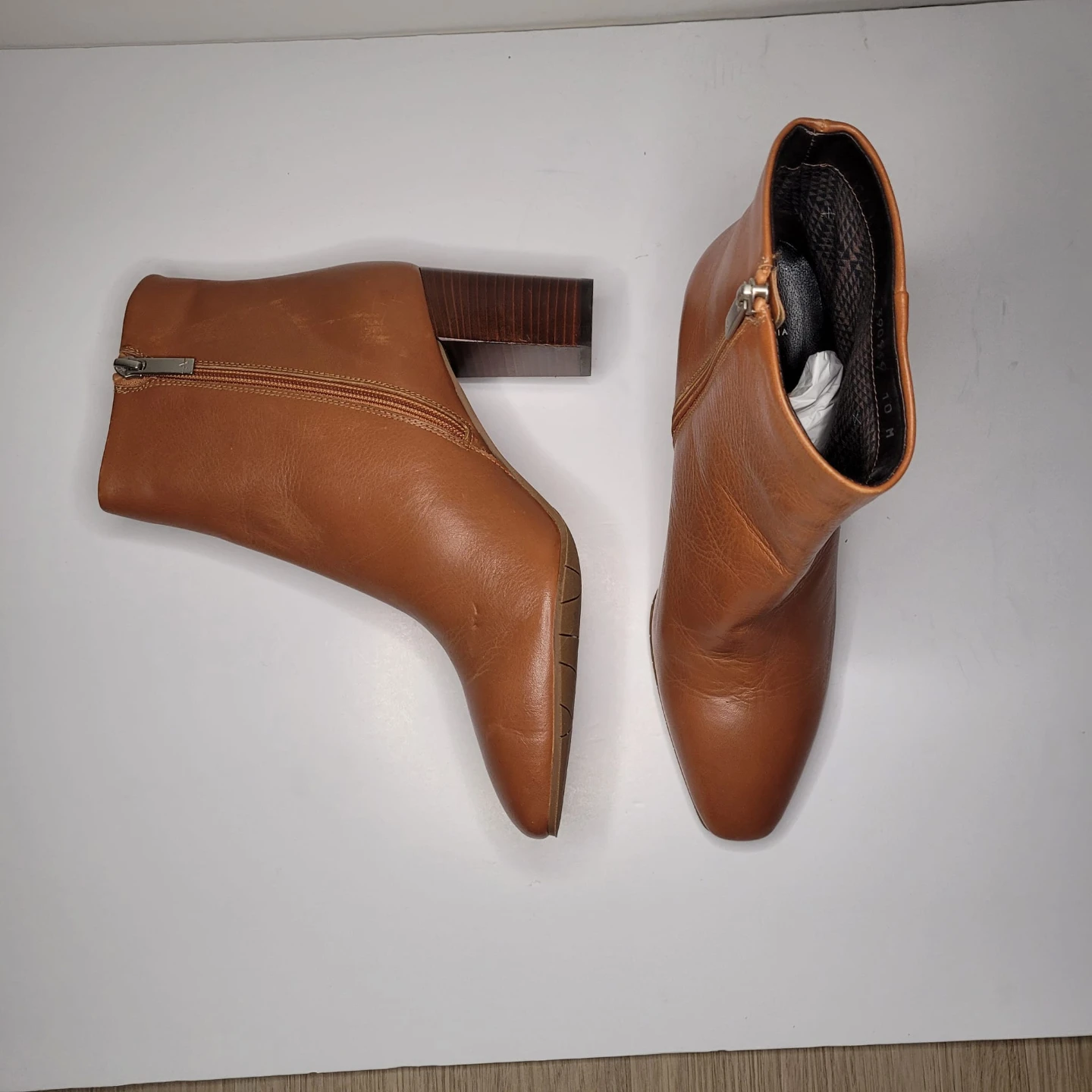 Aquatalia Leather Ankle Boots - photo 2