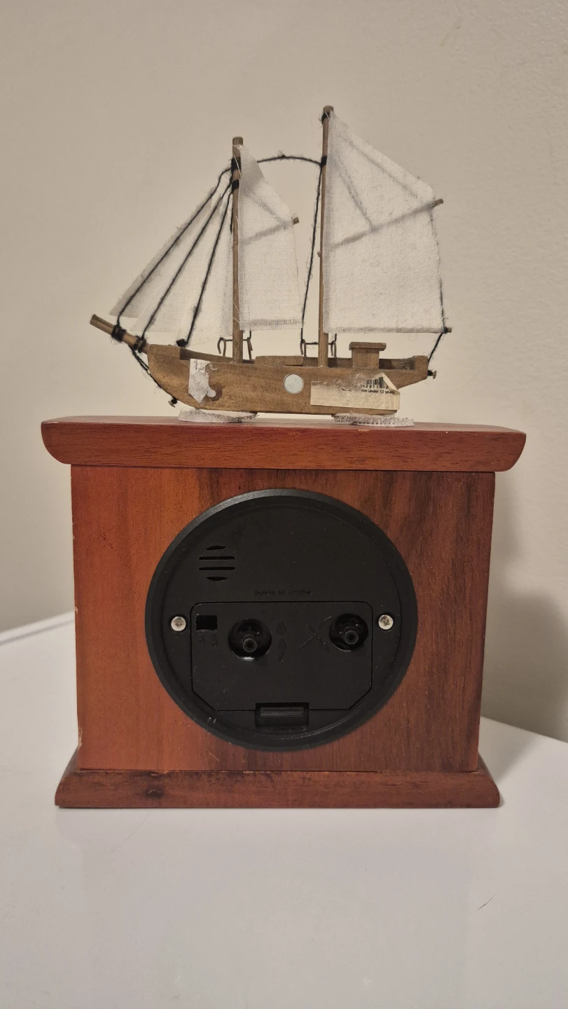 Hampton Wooden Table Clock with Ship Ornament - photo 3