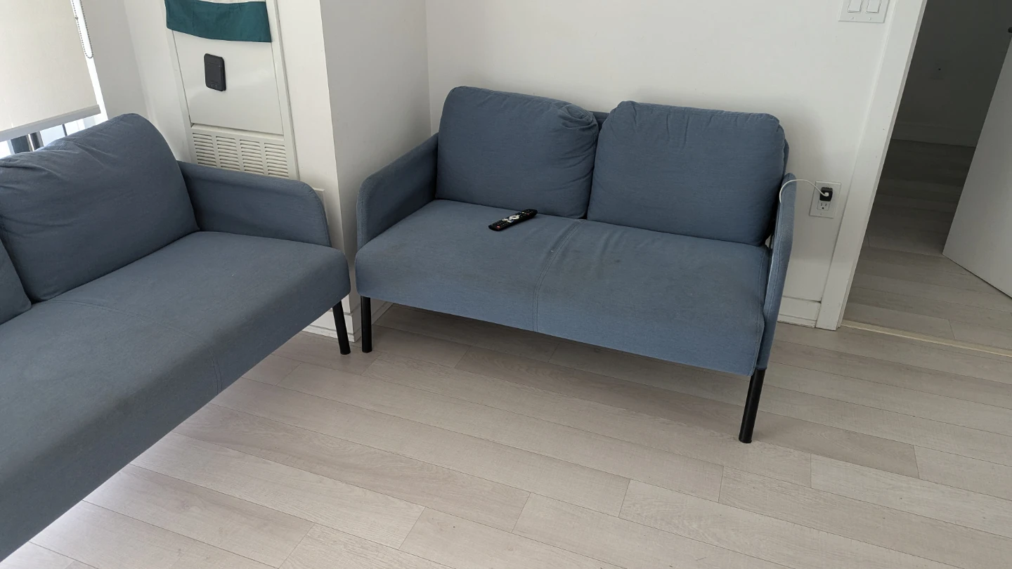 Set of two blue fabric loveseats - photo 3