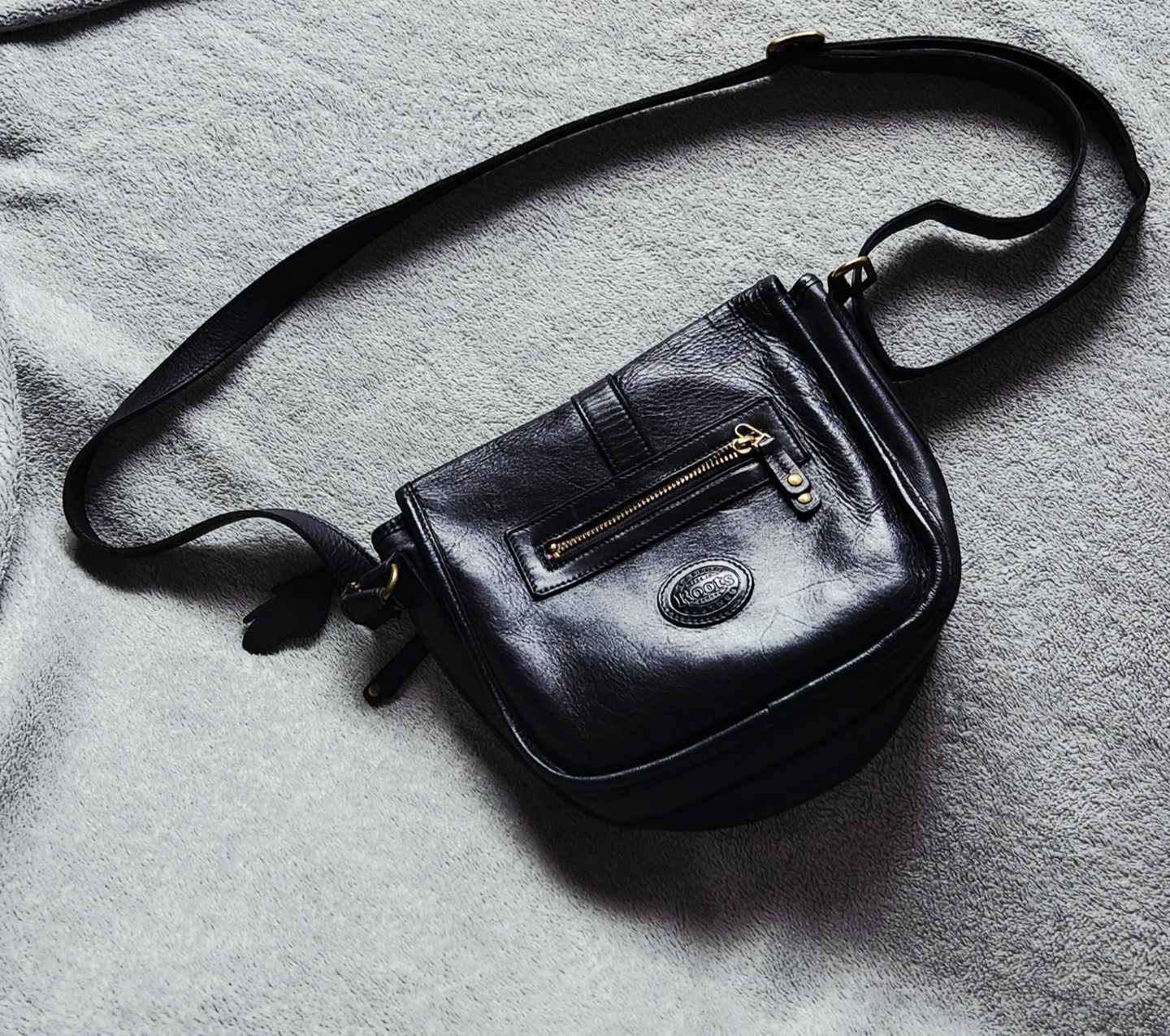 Roots vintage saddle bag with pink silk liner - photo 2