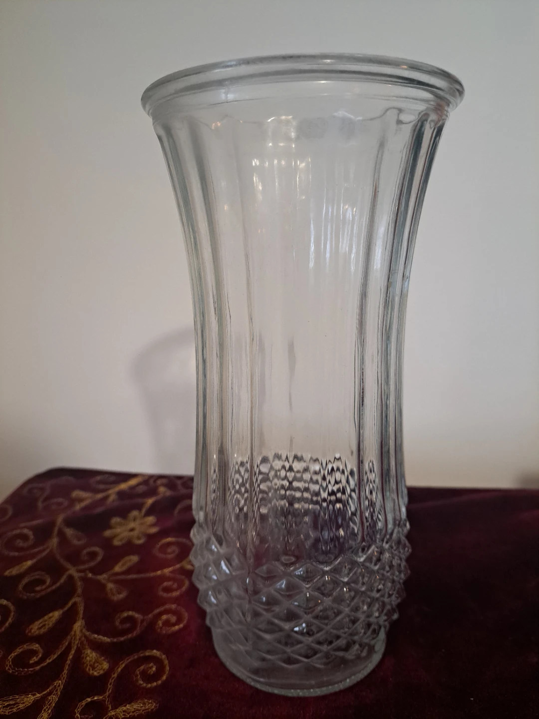 Clear Glass Vase with Textured Diamond Pattern