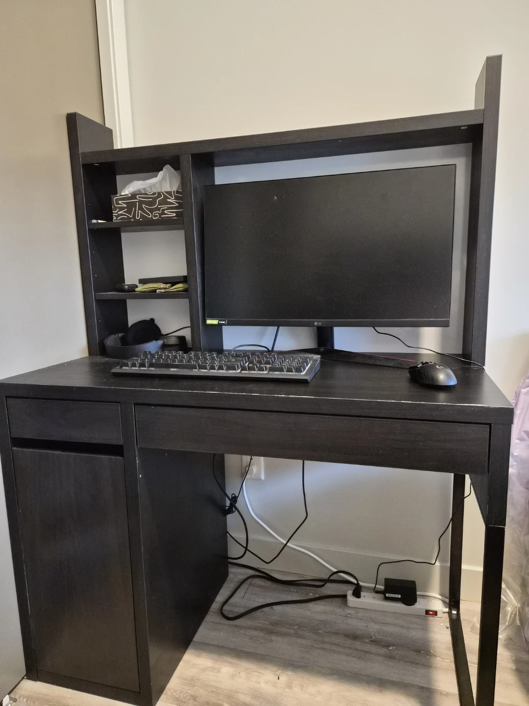 IKEA Micke Desk with Hutch