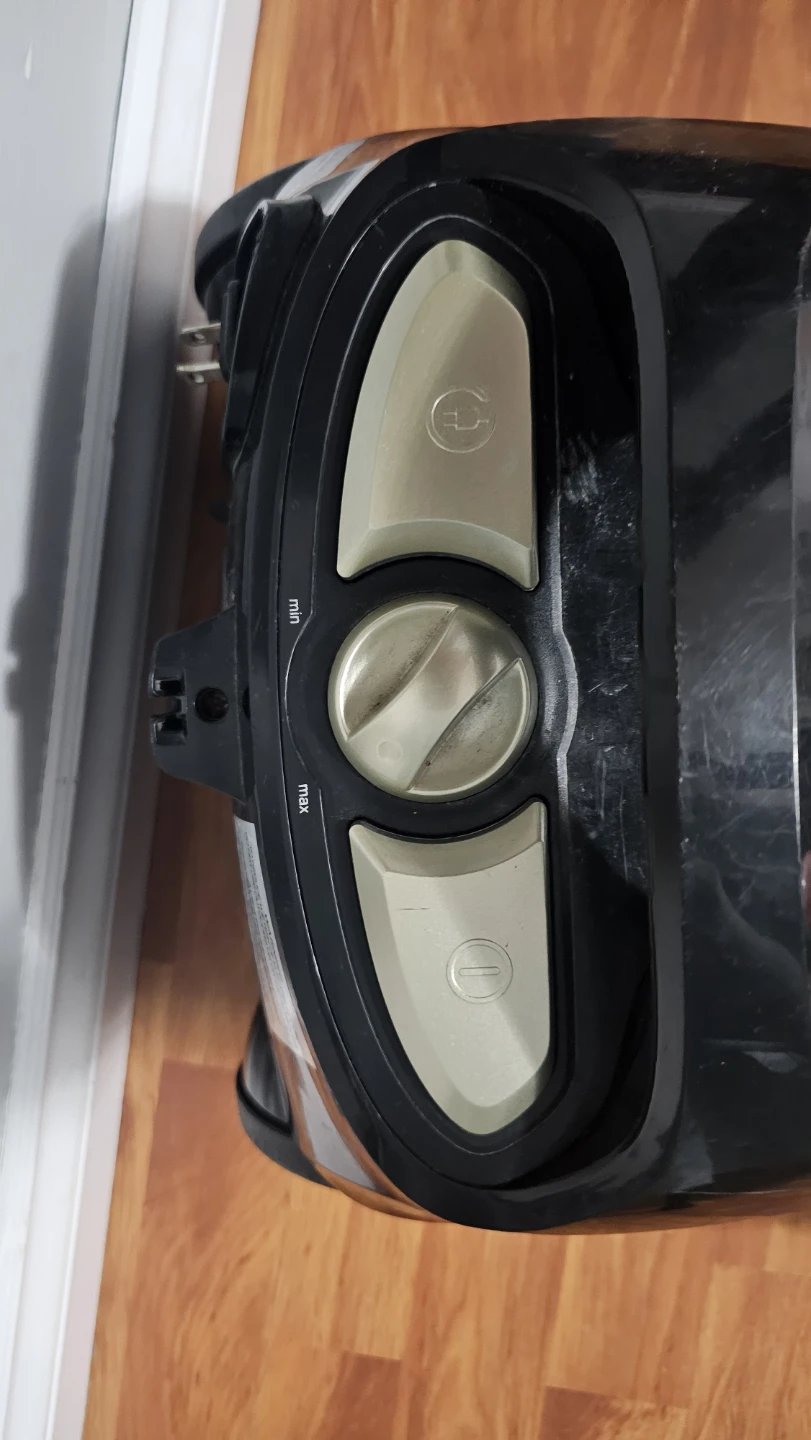 Eureka ReadyForce Total Vacuum - photo 3