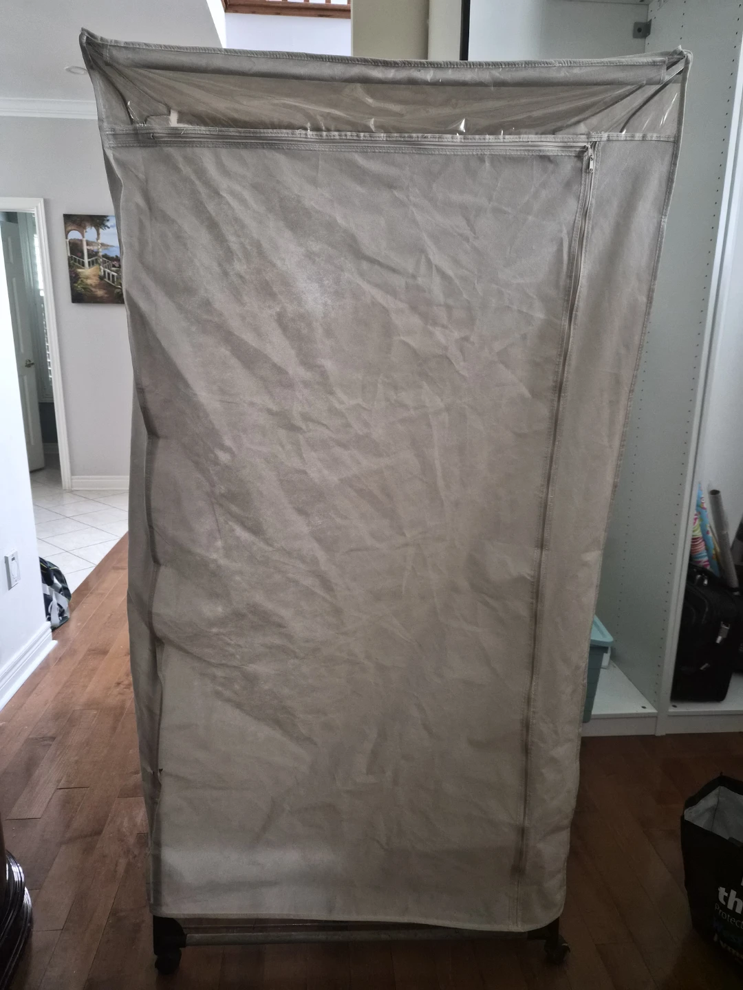 Portable Garment Rack with Cover