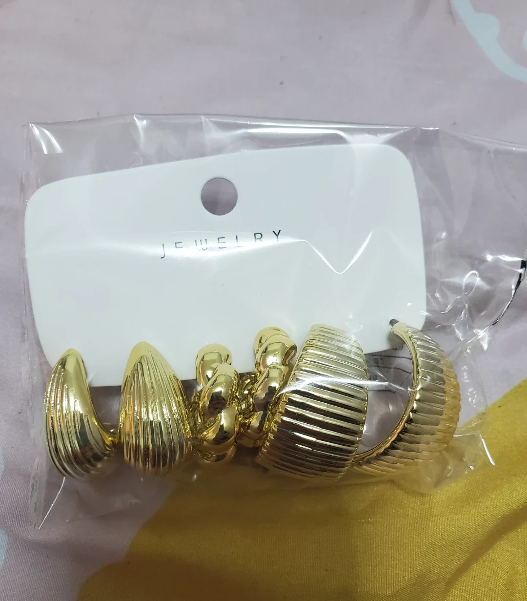 Fashion earring