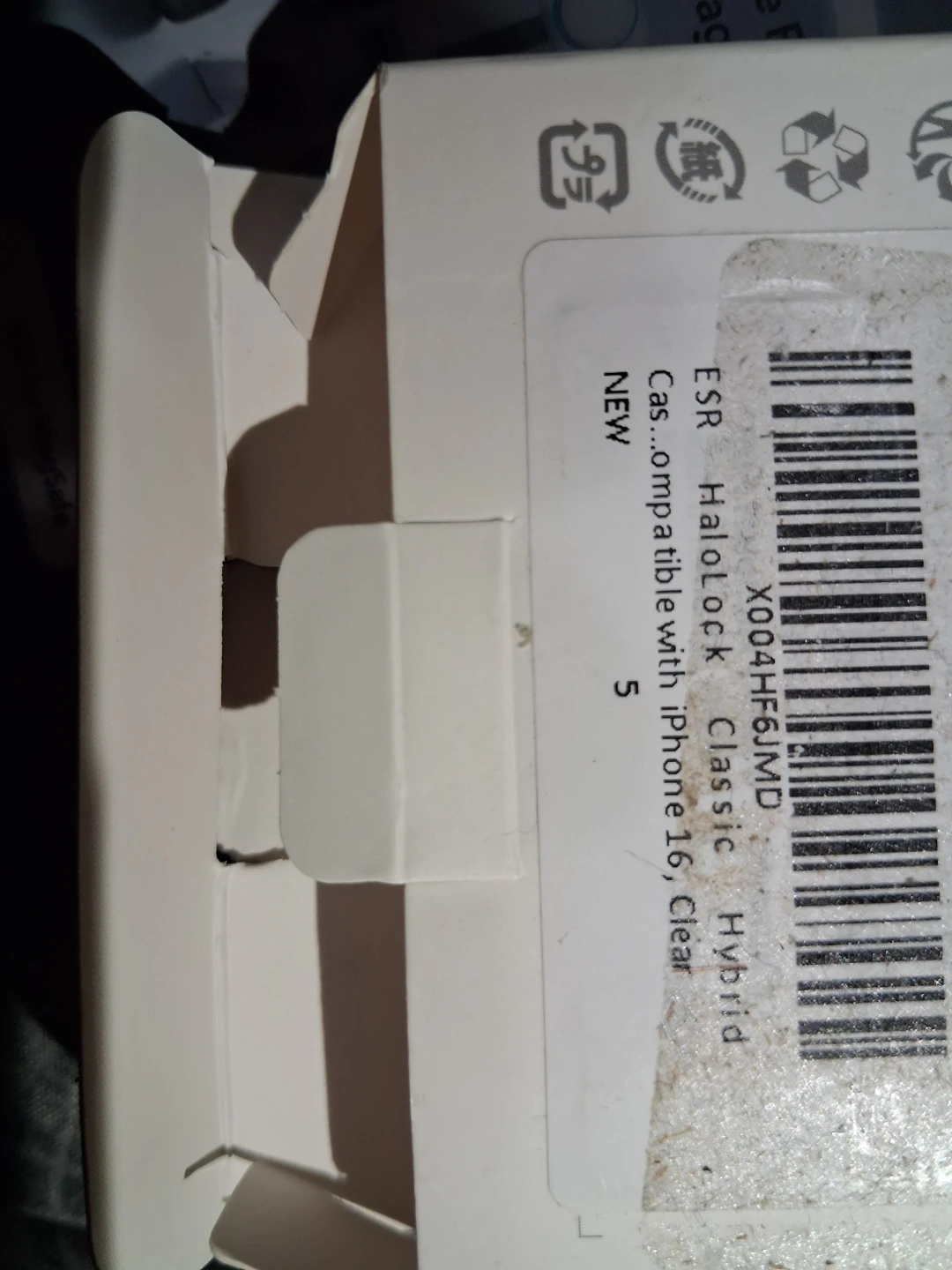 ESR Hybrid Case for iPhone 16 - photo 2