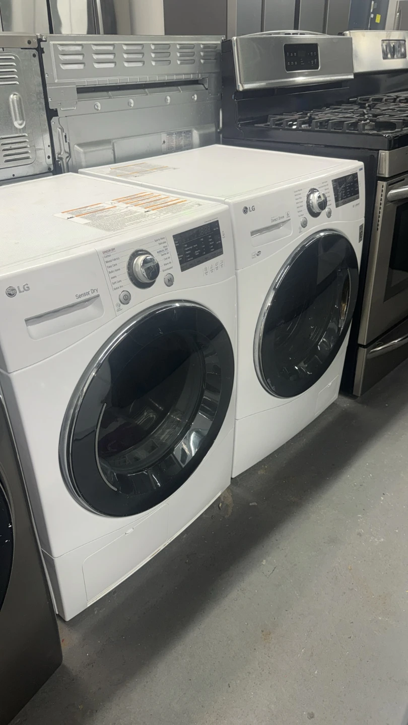 LG 24in wide Washer and electric Dryer Set