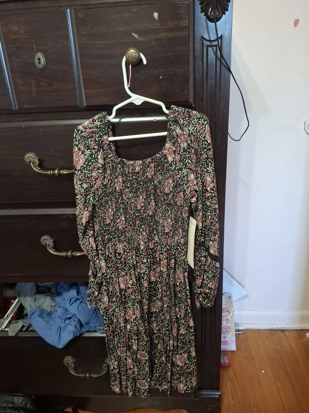 Moxden Girl Floral Smocked Dress Size M
