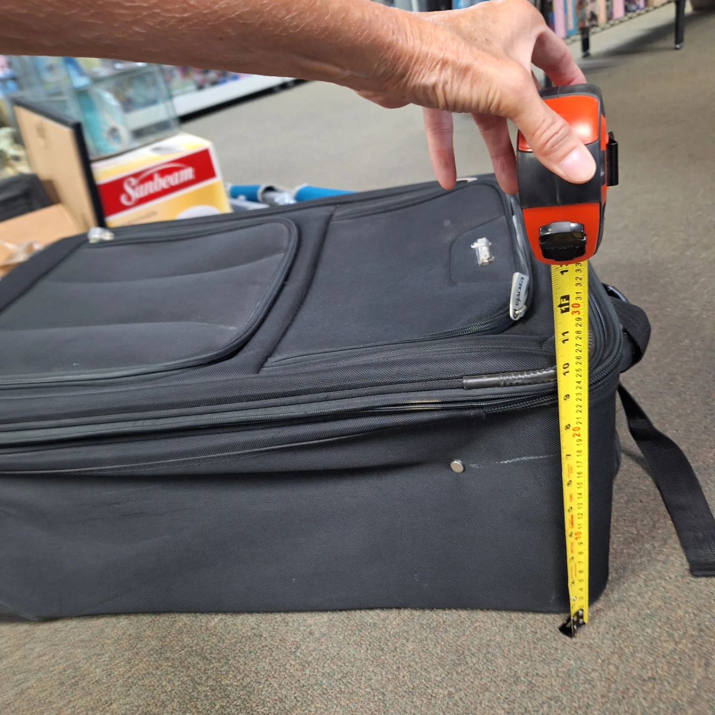 Tracker Free Large Black Suitcase - photo 2